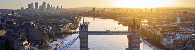 Tower Bridge in London im Abendlicht | Seacon Logistics