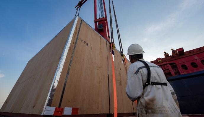 forwarding_transport_speciaaltransport_690x396px.jpg