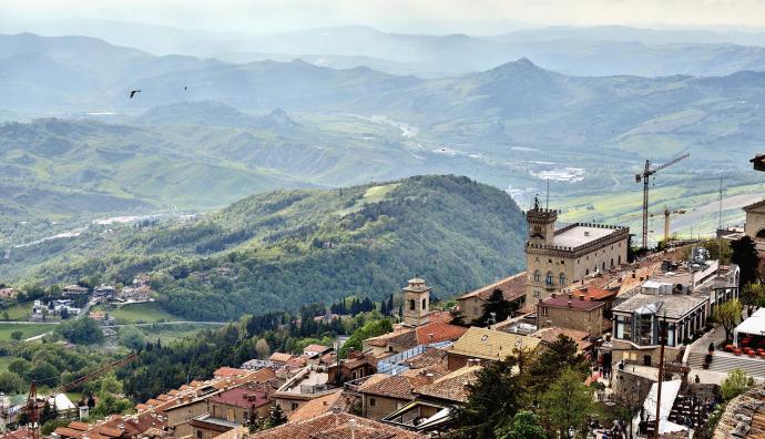 Aerial photo of San Marino showing Palazzo Pubblico and beautiful nature | Transport San Marino | Seacon Logistics