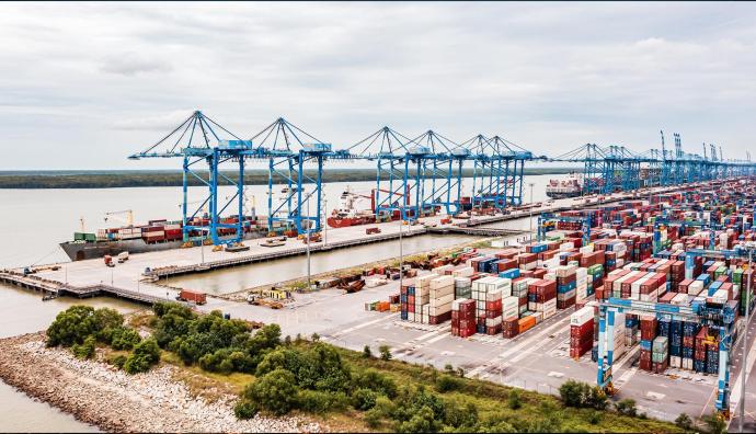 Container terminal in Port Klang, a major and largest sea gateway to Malaysia | Transport Malaysia | Seacon Logistics